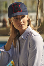 Burlingham Woman - Swiss-Crafting